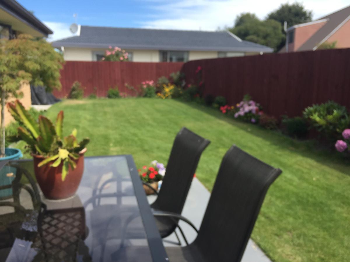 Cozy Cozy Guest House Christchurch Esterno foto